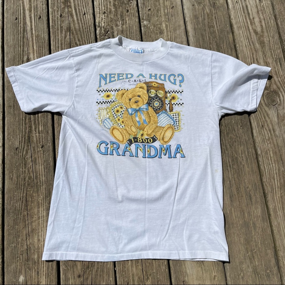 Vintage Grandma Teddy Bear Single Stitch White Graphic Tee Shirt Size Large - Picture 1 of 8